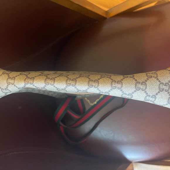 Gucci Large Monogram Tote - Picture 6 of 10